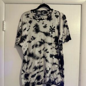 Zoo York Black and White Tie-Dye T-Shirt (Medium)